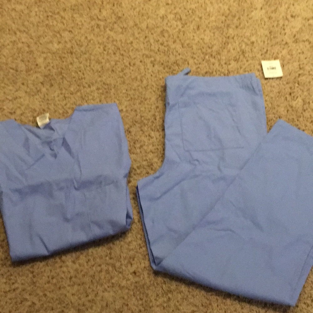 Scrubs- top & bottom